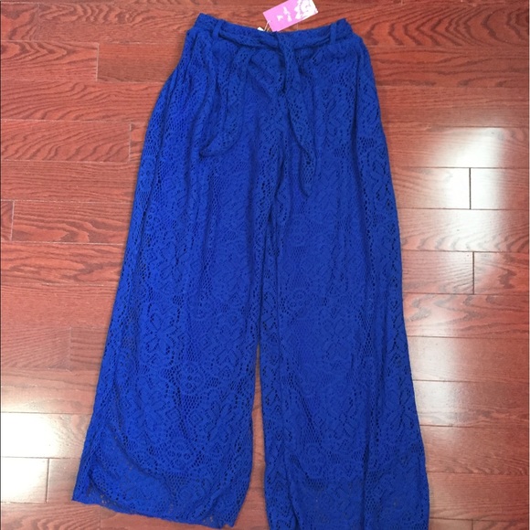 Lace Jupe-Pantalon - Picture 2 of 7